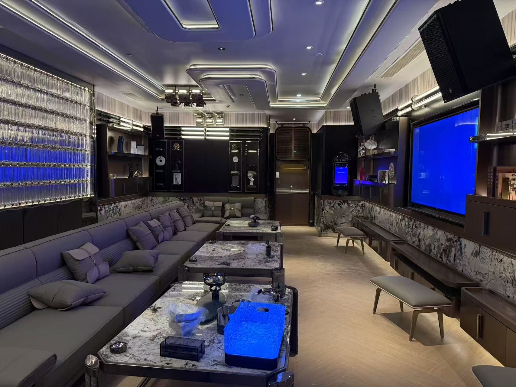 西安天鹅湖城市会客厅KTV  派对与商务结合精致细节