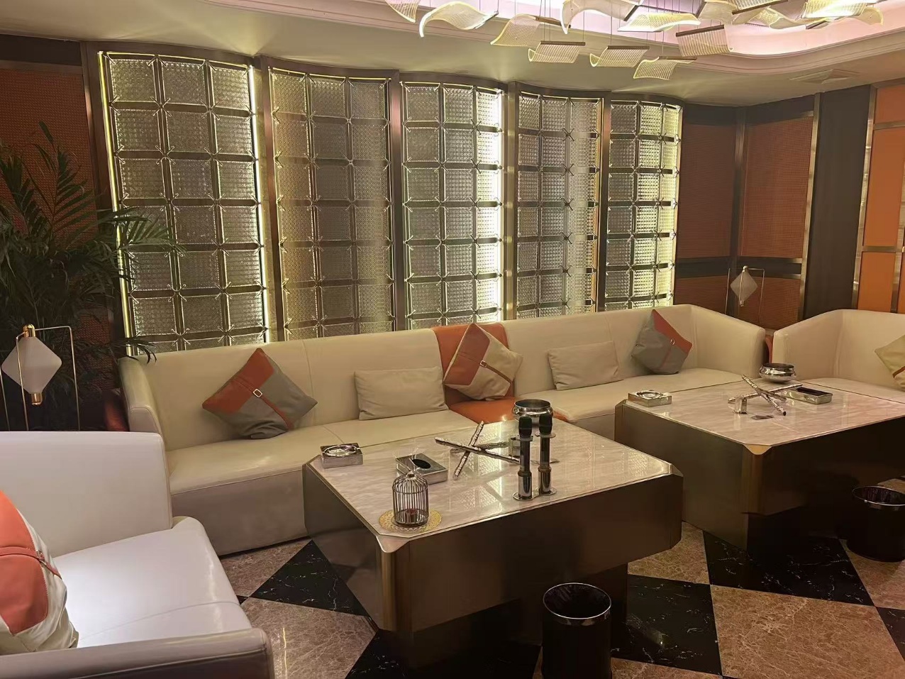 成都海阔天空KTV娱乐汇  低调奢华娱乐精选