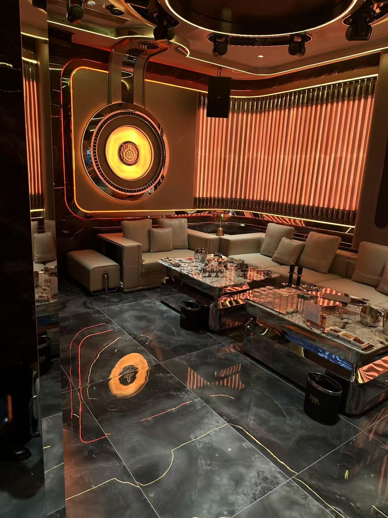 徐州朝歌VIPROOM行政会客厅KTV｜泉山中端商务