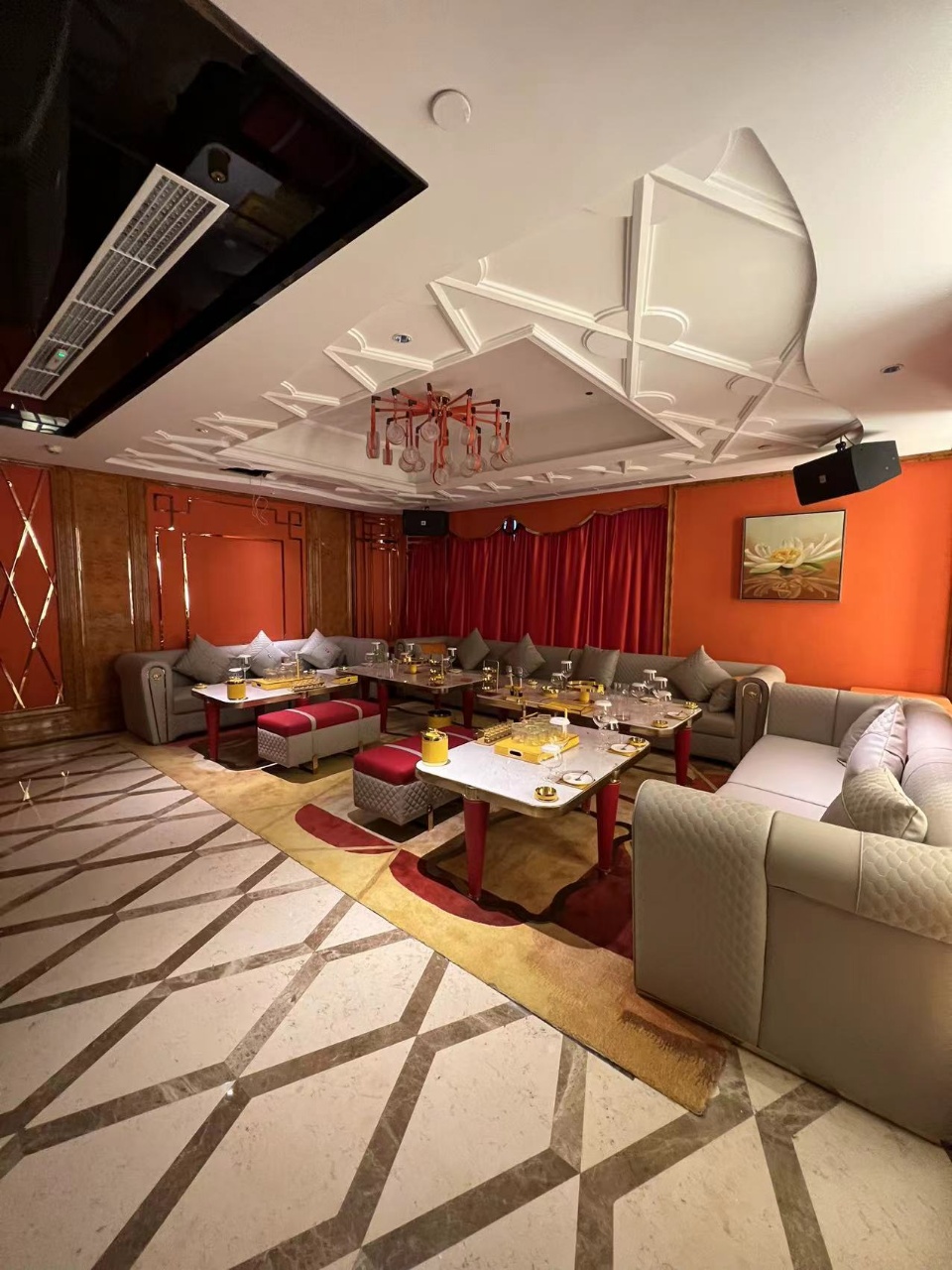 北京CBD中端商务标杆｜缤纷年代夜总会KTV